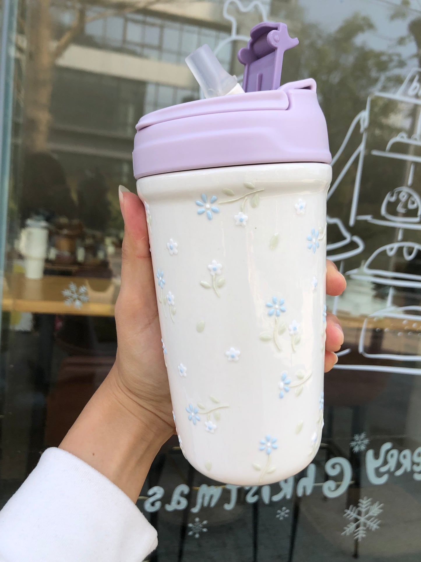 Blissful Blue Floral Sip Tumbler