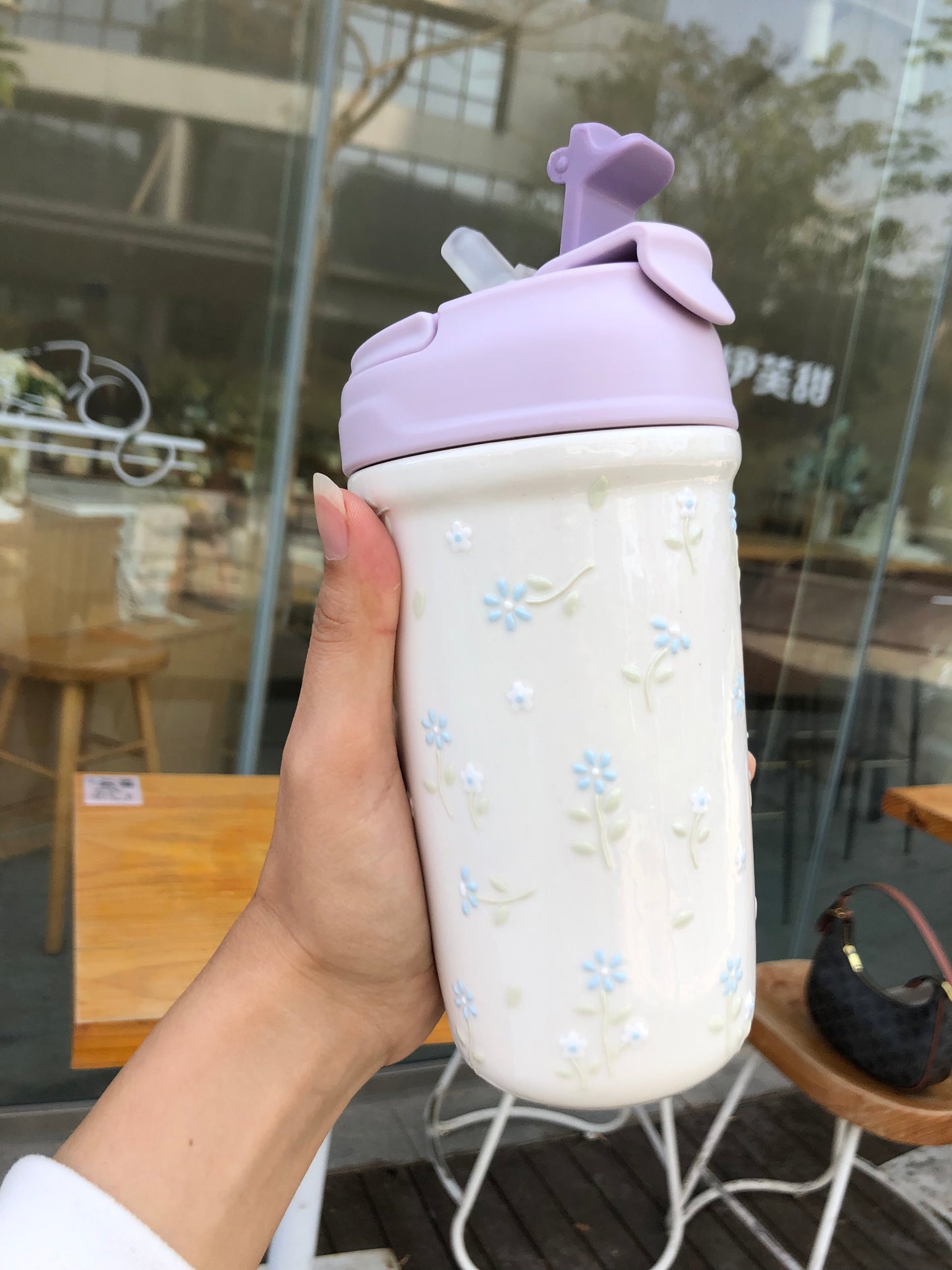 Blissful Blue Floral Sip Tumbler