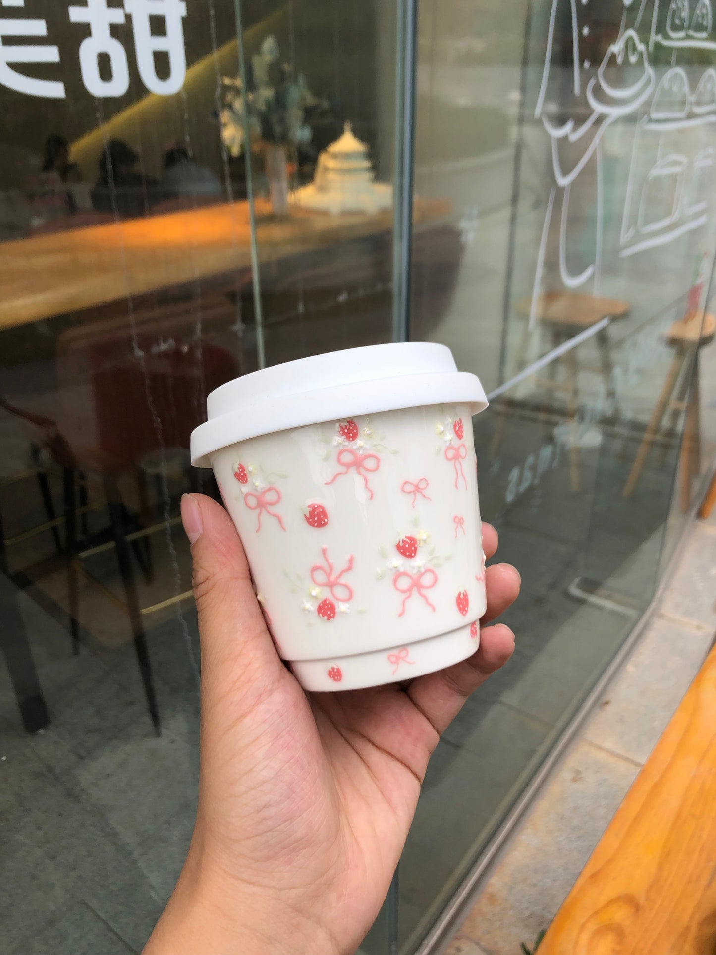 Strawberry Bow Elegance Ceramic Cup