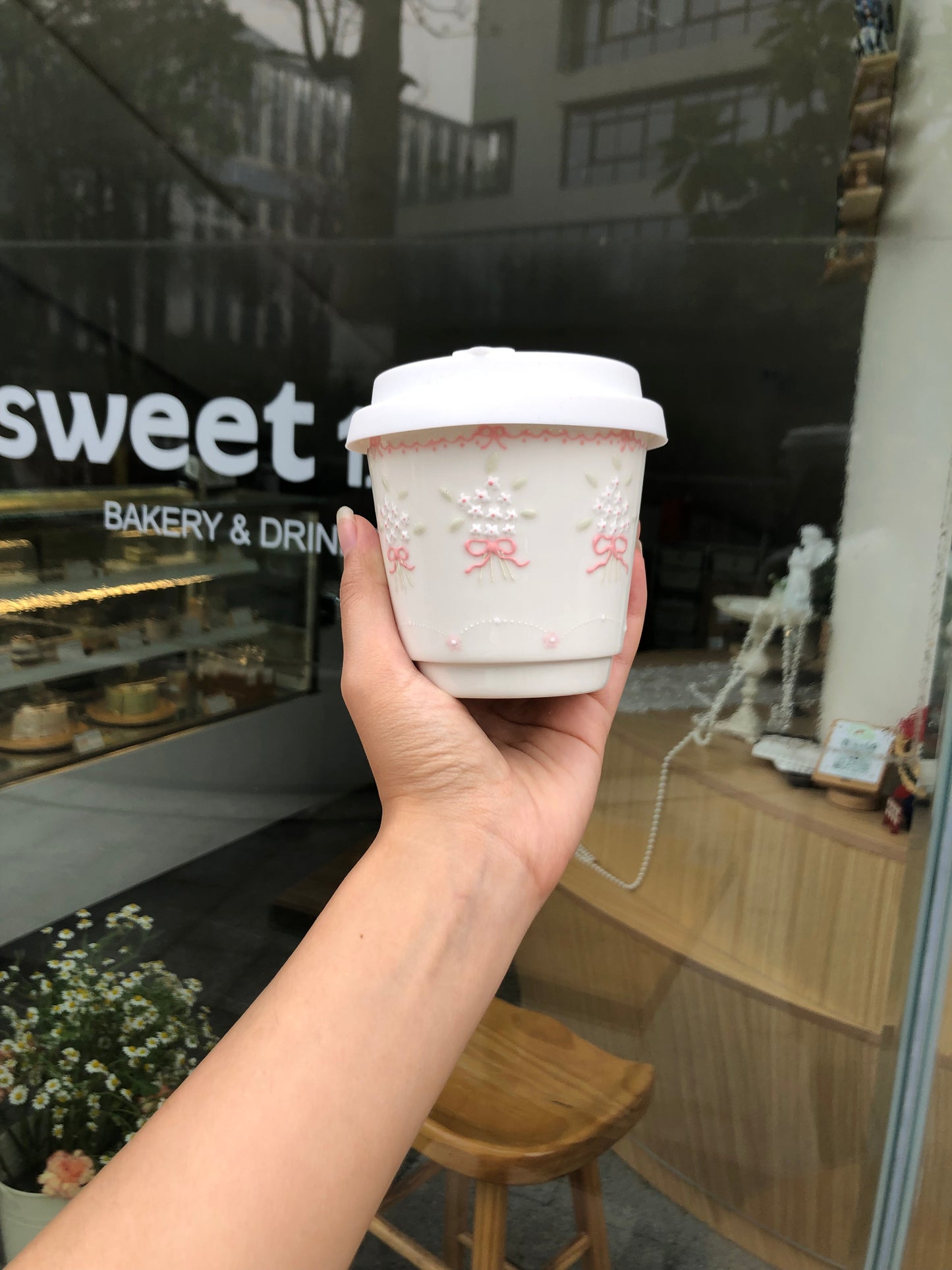 Blossom Bow Delight Ceramic Cup