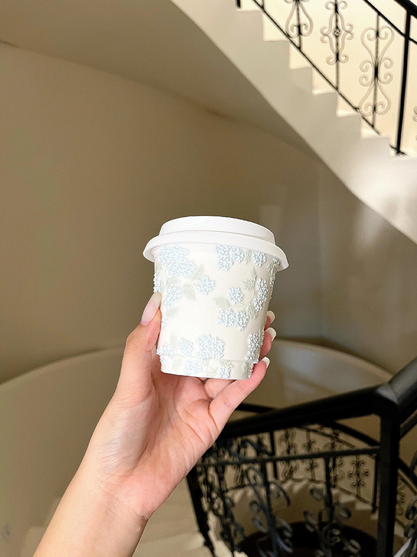 Blossom Hydrangea Ceramic Cup