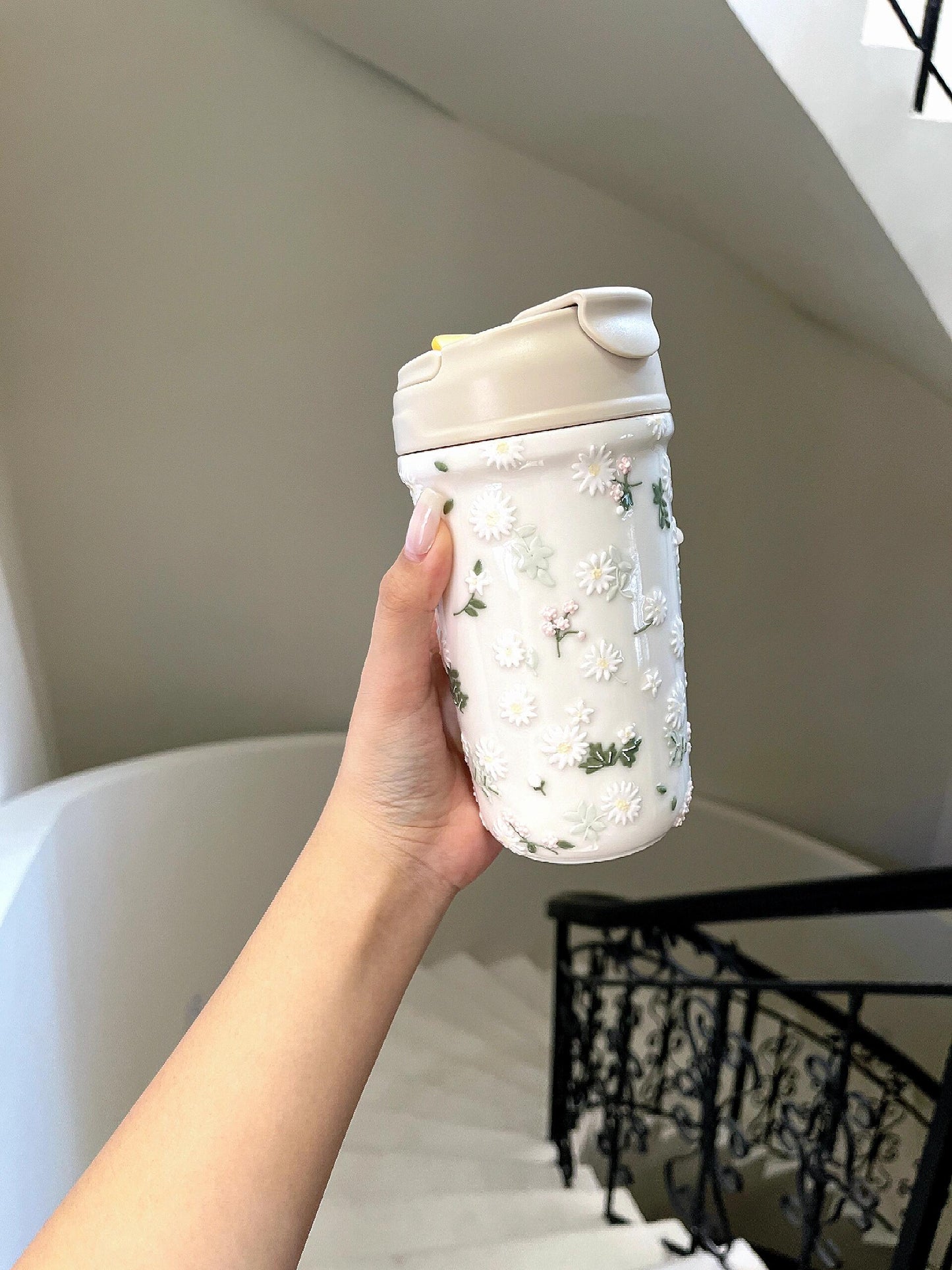 Accompanying cup